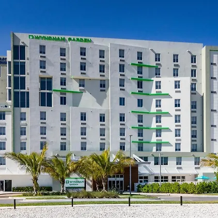 Wyndham Garden Miami International Airport-2